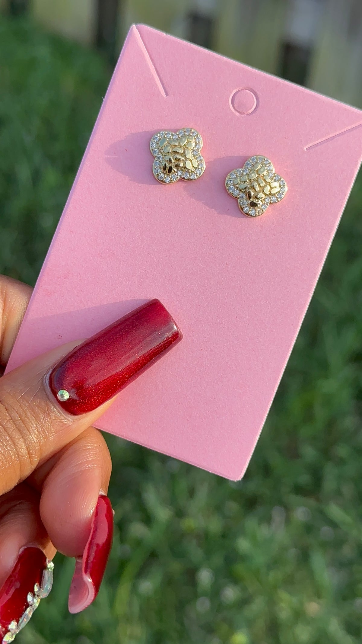 Gold Nugget Studded Clover Earrings